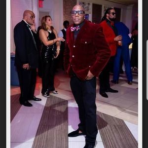 Meet your Posher, Tyrone